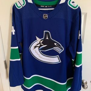 Adidas Vancouver Canucks Elias Pettersson jersey